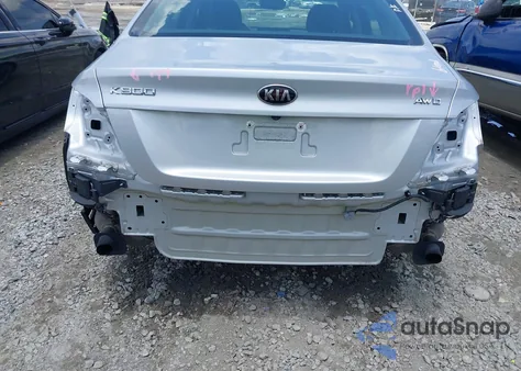 2020 Kia K900 Luxury from USA, damaged, VIN KNAS24J63L6021985